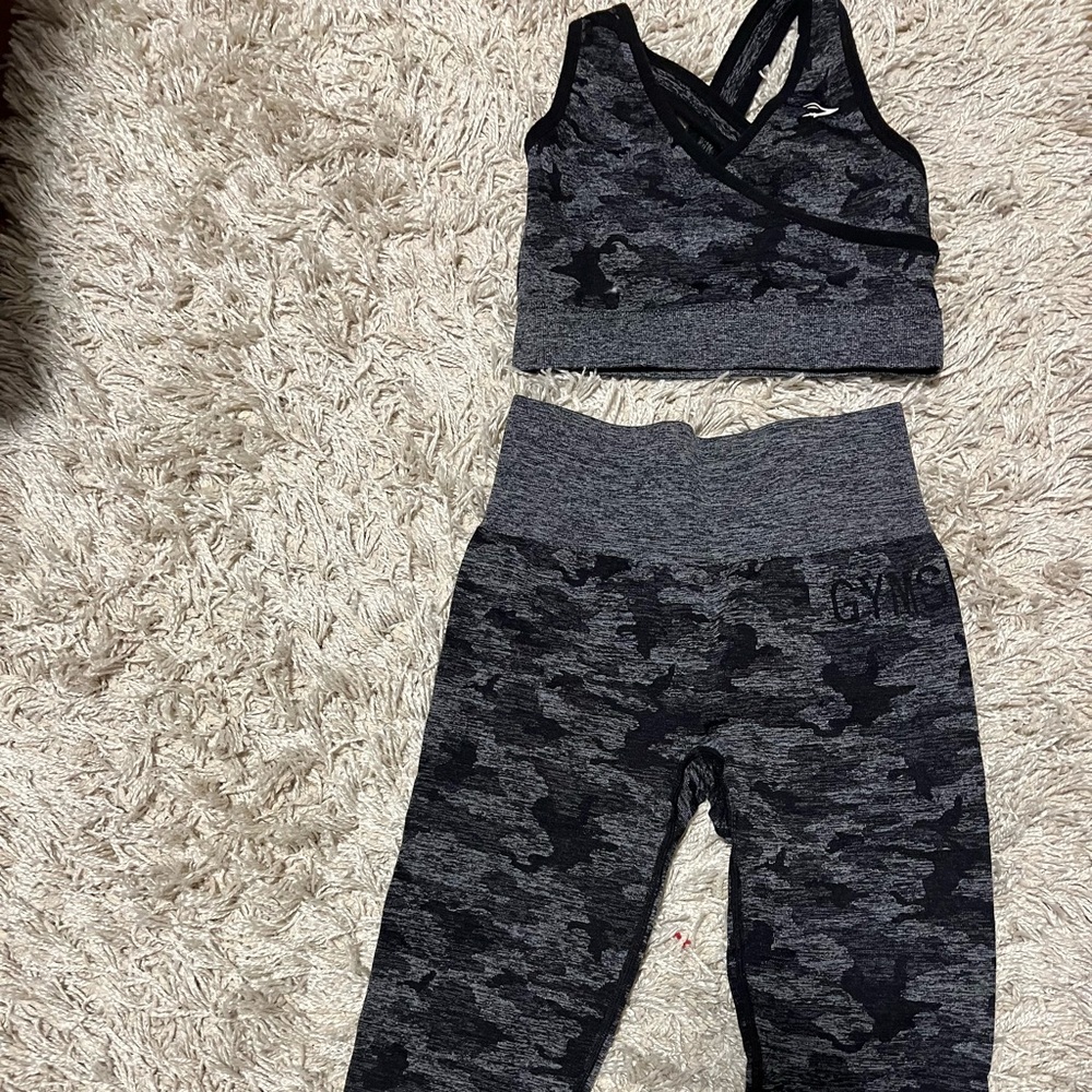 Gymshark Black Camo Set